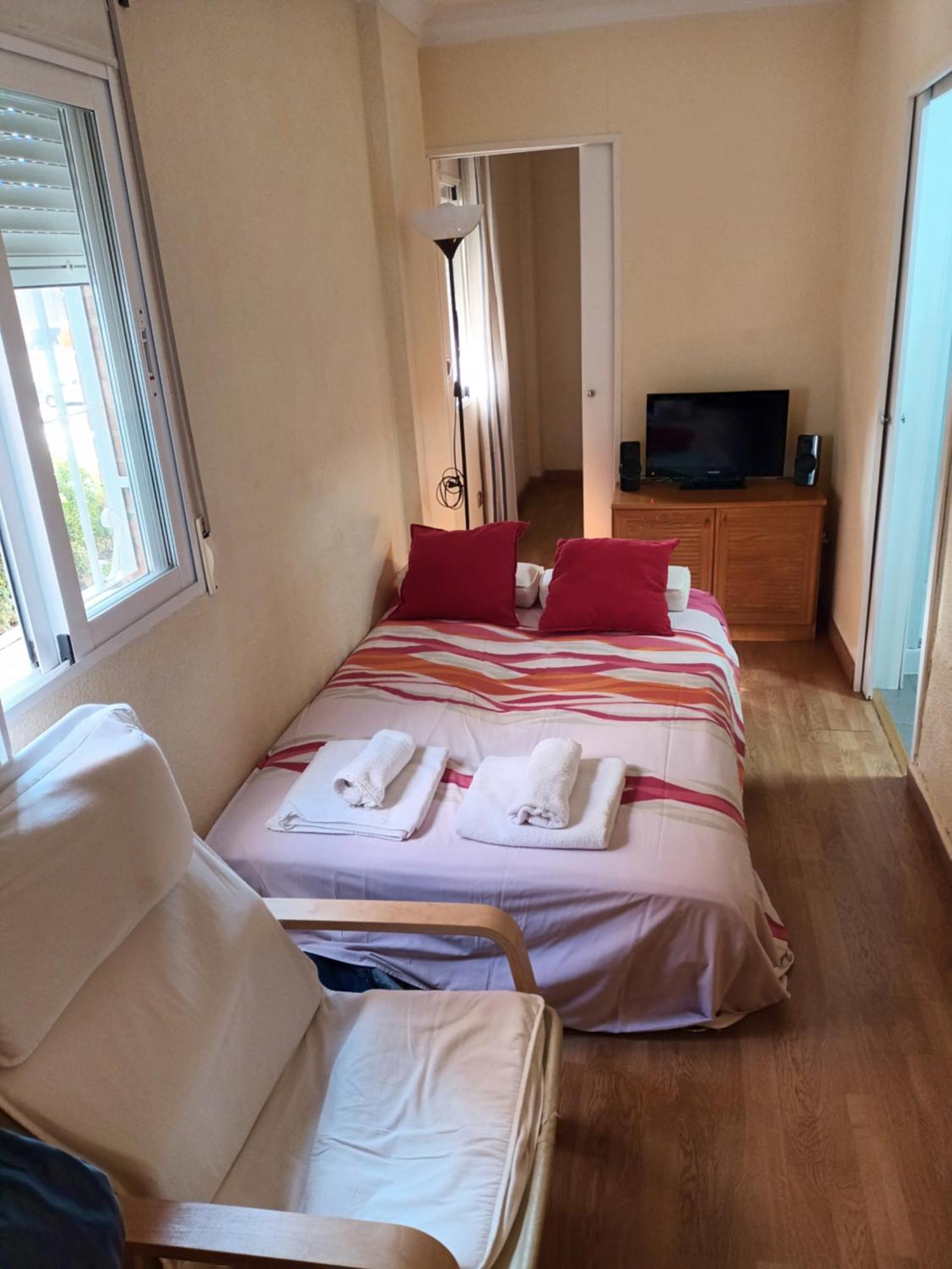 Apartamentos Vialia Sol Y Playa Malaga Exterior photo